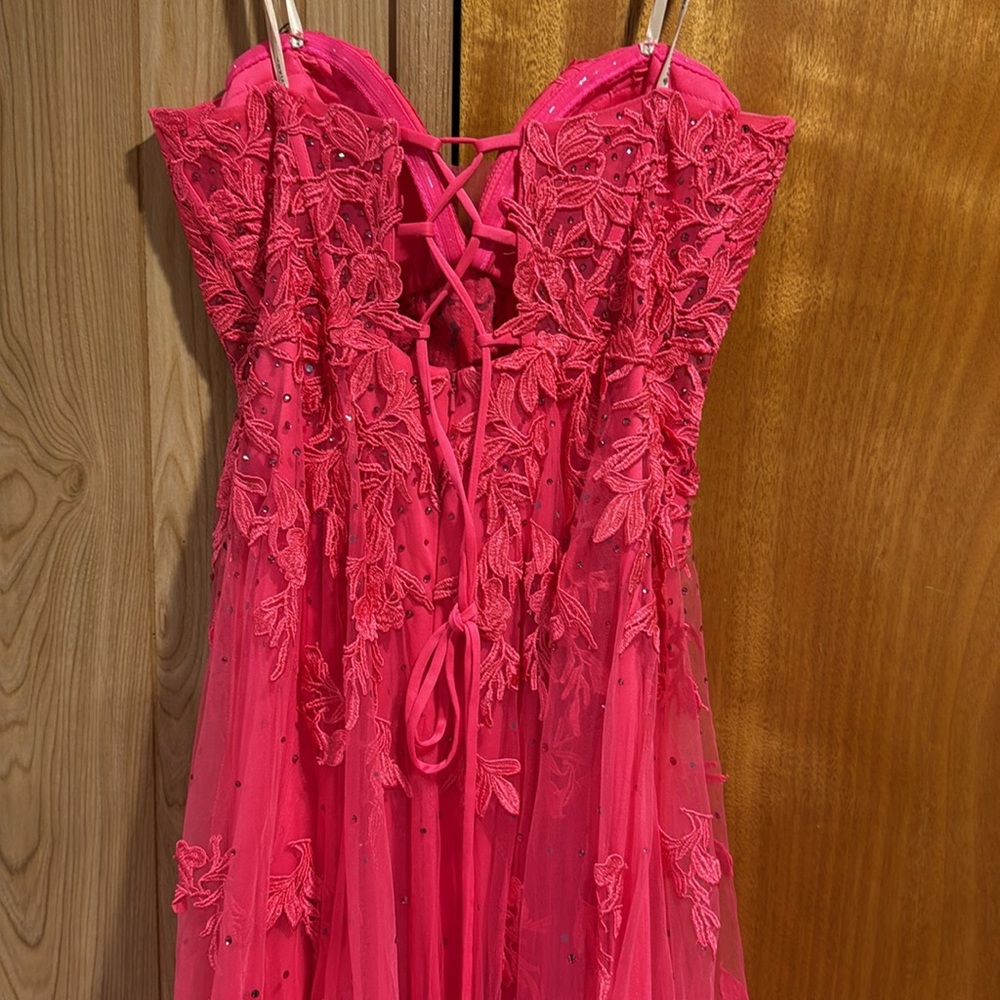 Faviana Glamour Strapless Sweetheart Long Lace Dress - Picture 5 of 5